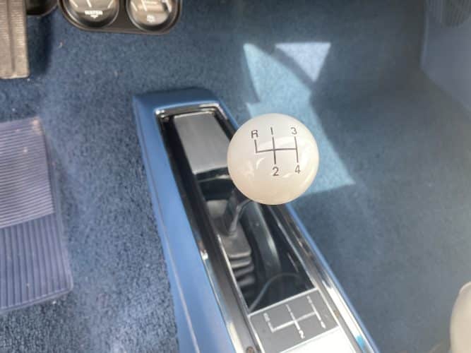classic car, chevelle, 396, ss, blue, muscle car, shifter, 4 speed, manual, transmisison