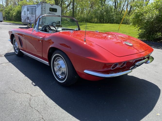 Pre-purchase Classic Car Inspection Of A 1962 Chevrolet Corvette In St Louis
