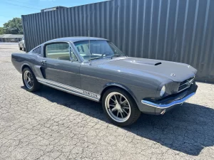Vehicle appraisal on a Ford Mustang